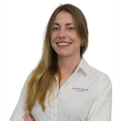 Ariadna López, Agente de Operaciones de Yachting, Lantimar