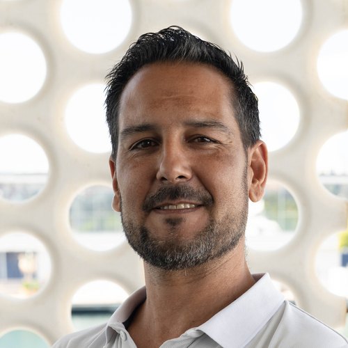Leonardo Sosa, Ejecutivo de Aduanas Lantimar